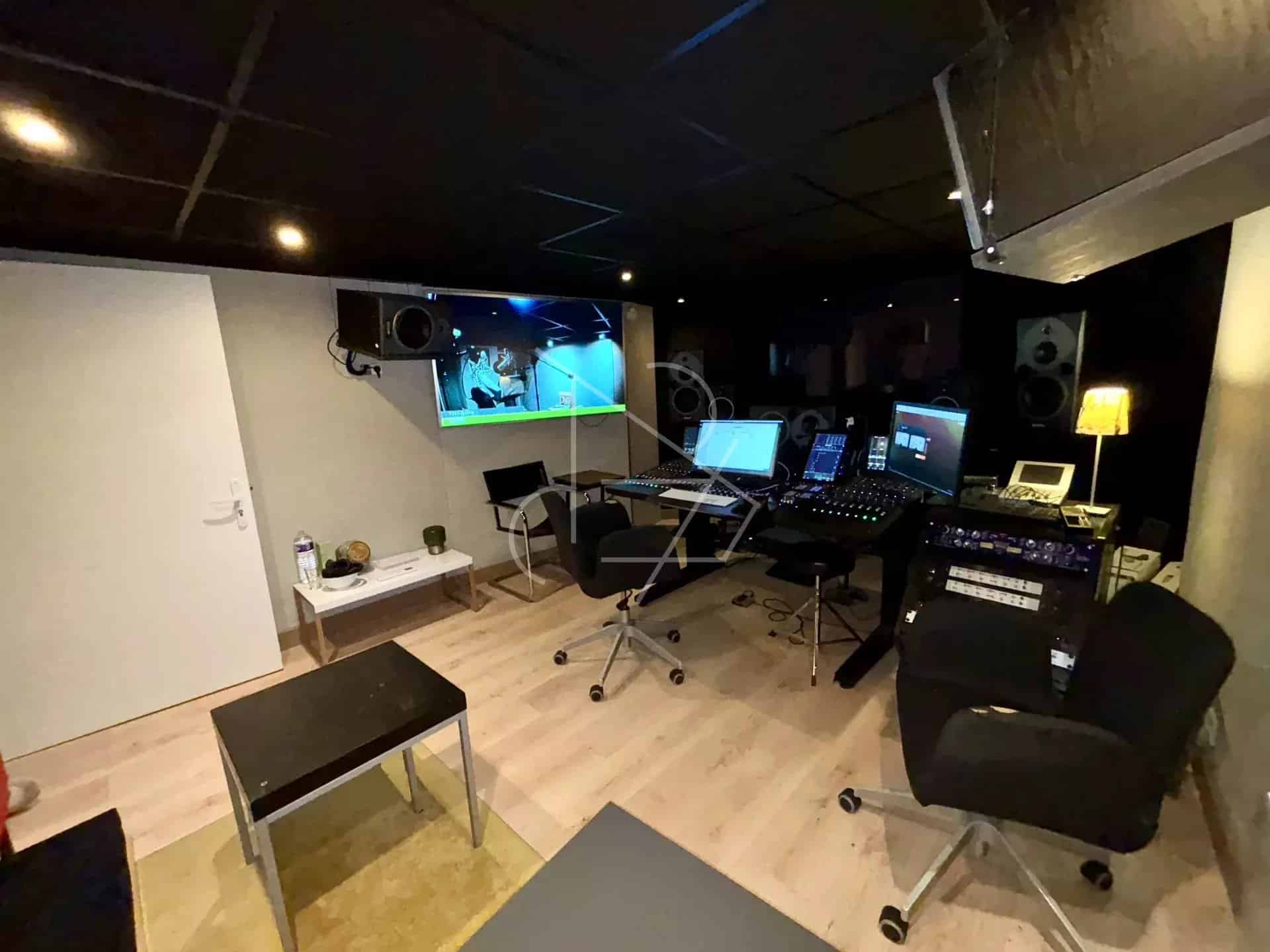 c9a831a1d056dbcecab9f798571b6e44_a83ea7e42f_1920-original-5243