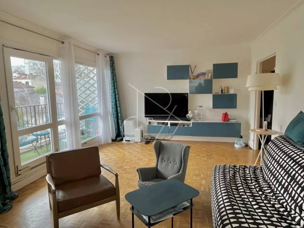 Appartement 5 pièces – 97 m² – Buzenval